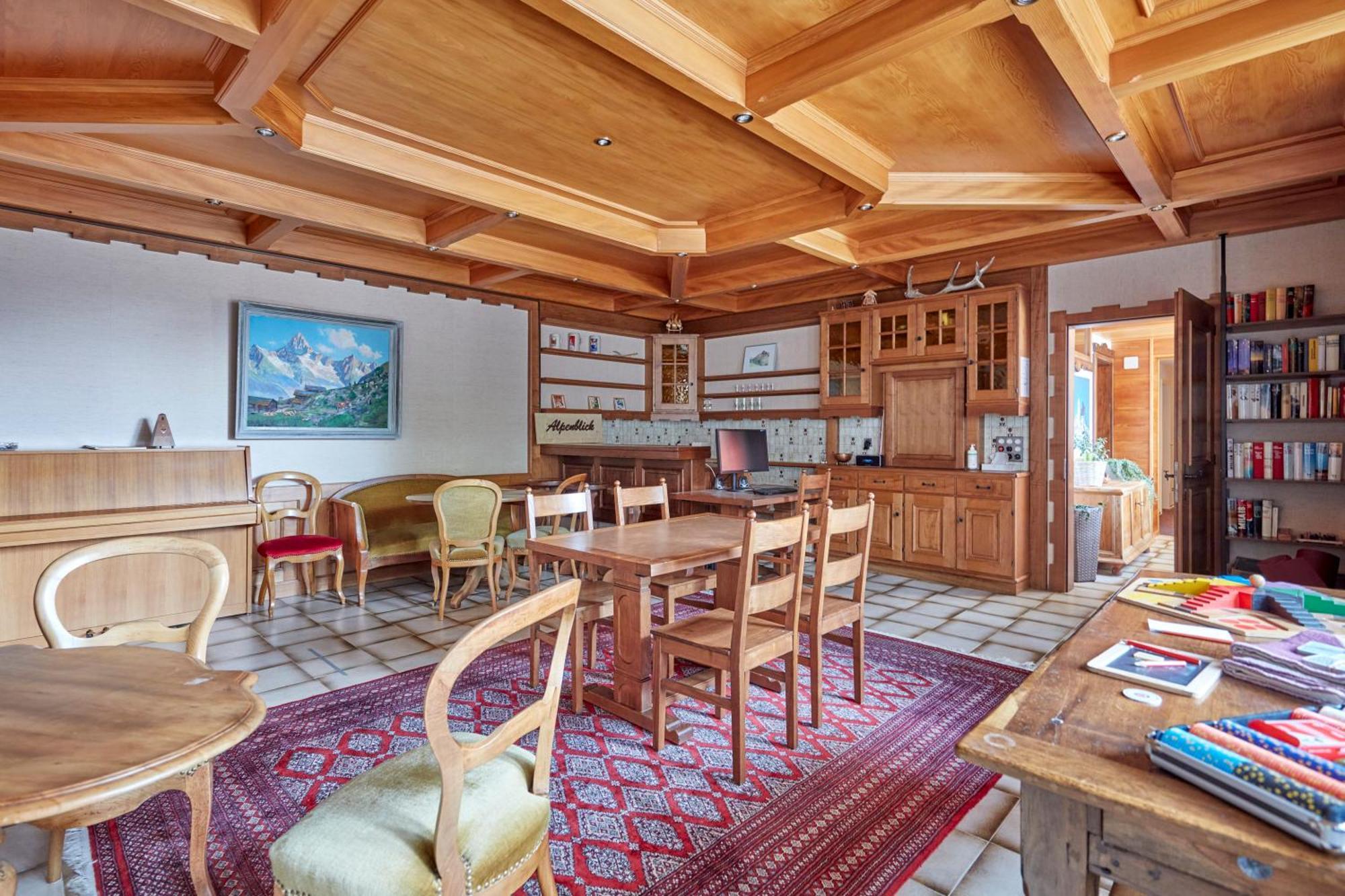 Hotel Alpenblick Zeneggen Eksteriør billede