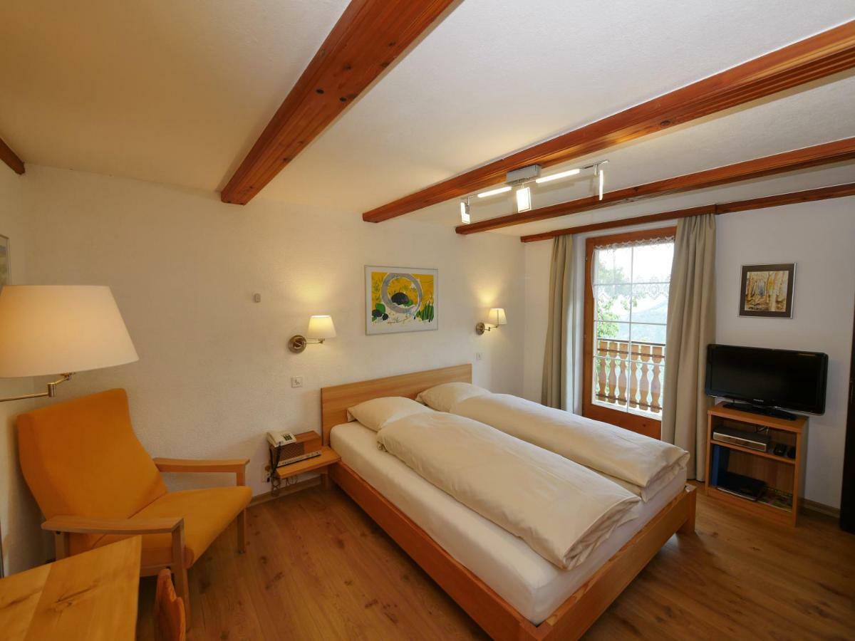Hotel Alpenblick Zeneggen Eksteriør billede